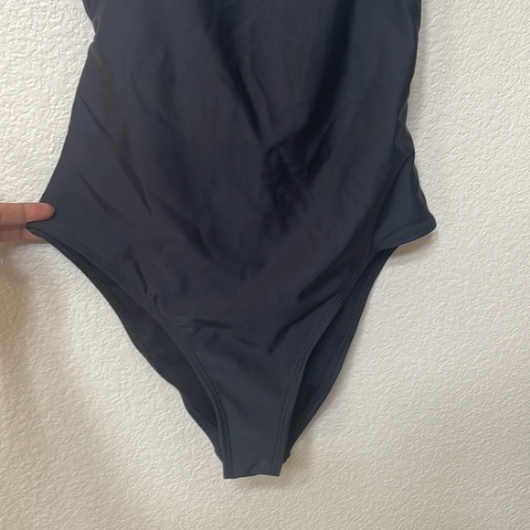 Hurley Sz small bathing suit black and white - Picture 3 of 6